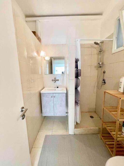 Rambam Beach Apartment ไฮฟา ภายนอก รูปภาพ